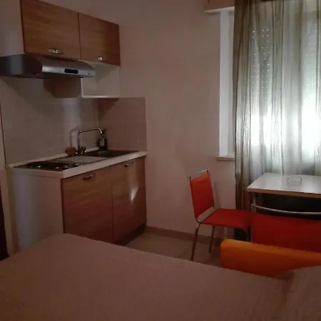 New Prophet Apartamento Cattolica